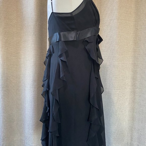 BCBG MAXAZRIA RUFFLE DRESS - Picture 6 of 7